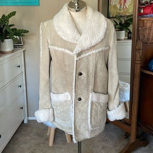 Vintage Sears Western Wear suede leather Sherpa lined coat. Men’s M